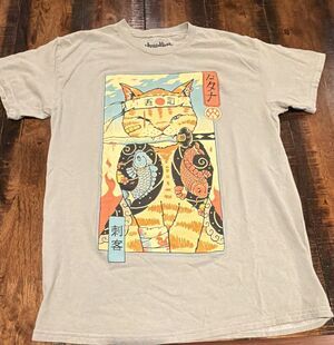 Threadless Samurai Cat Graphic T-Shirt Japanese Koi Fish Tattoo Style Tee Small